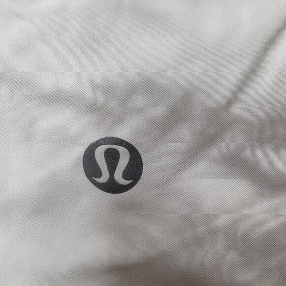 Lululemon Women's White Down For A Run Slim Full-Zip Puffer Vest Size 4 - Picture 3 of 7